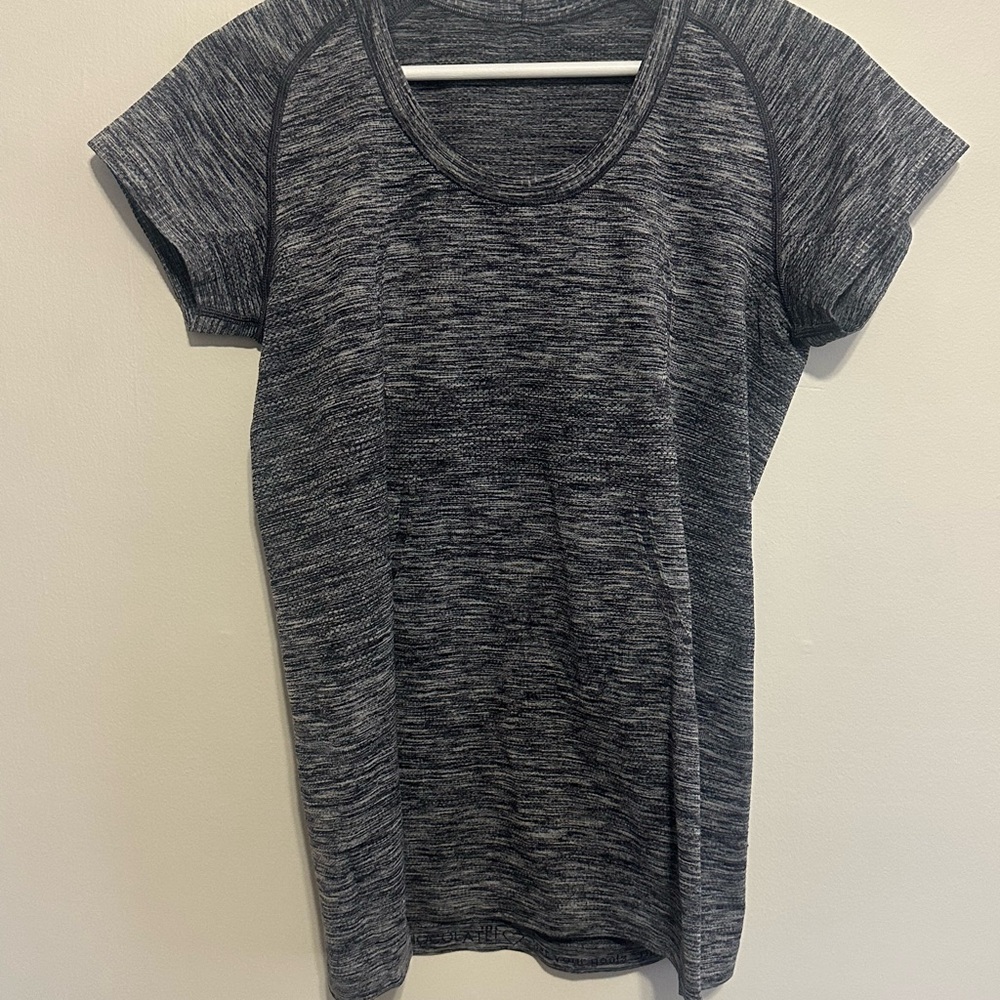 Lululemon Swiftly Tech Short Sleeve Crew